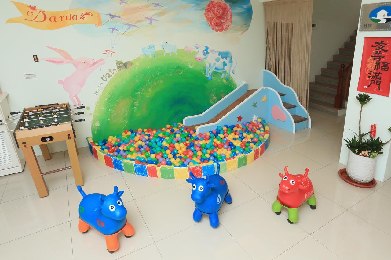 羅東鎮 Dania Garden Bed & Breakfast エクステリア 写真