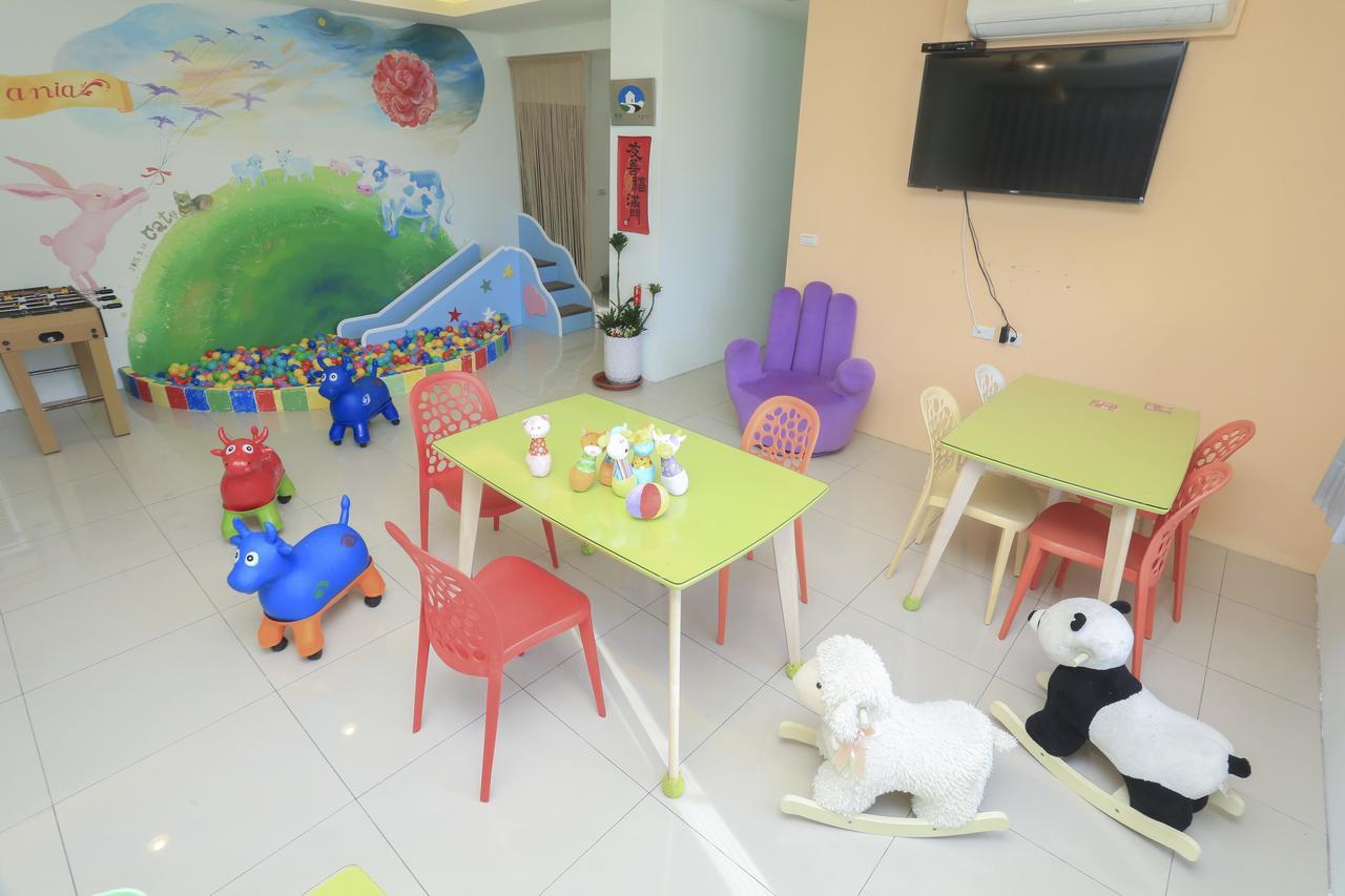 羅東鎮 Dania Garden Bed & Breakfast エクステリア 写真